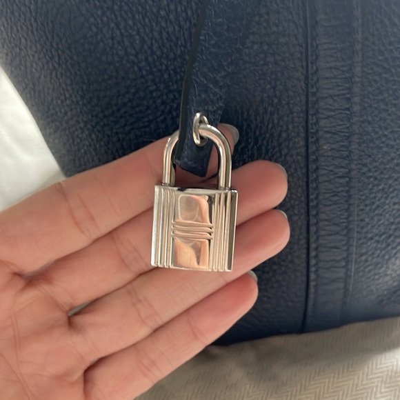 Hermes Picotin 18 PM Bleu Obscur Blue Tote - Picture 5 of 11
